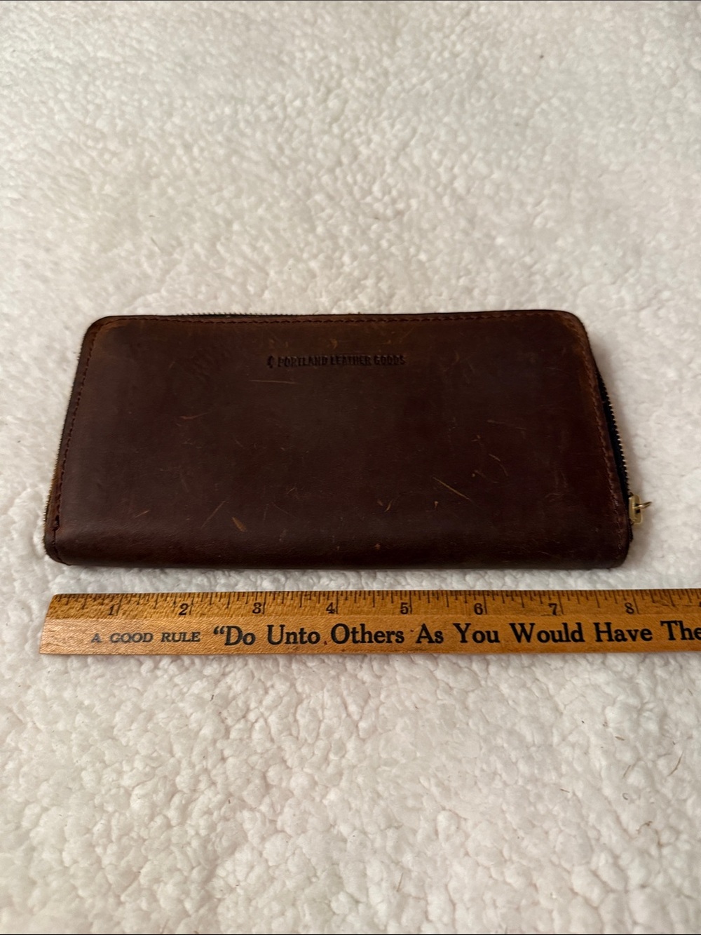 Portland Leather Gooda cognac leather zip wallet